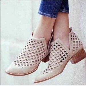 Jeffery Campbell Taggart Cut Out Booties Sz 7.5 Beige Ankle Boots Anthropologie